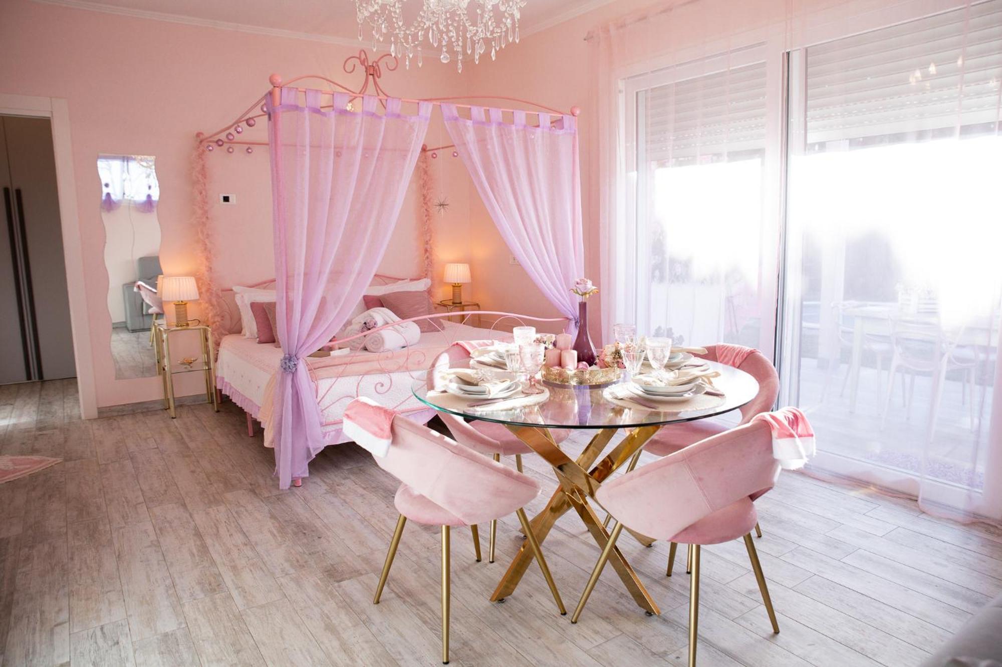 Villetta Tinmar Barbie House Verona Exteriör bild