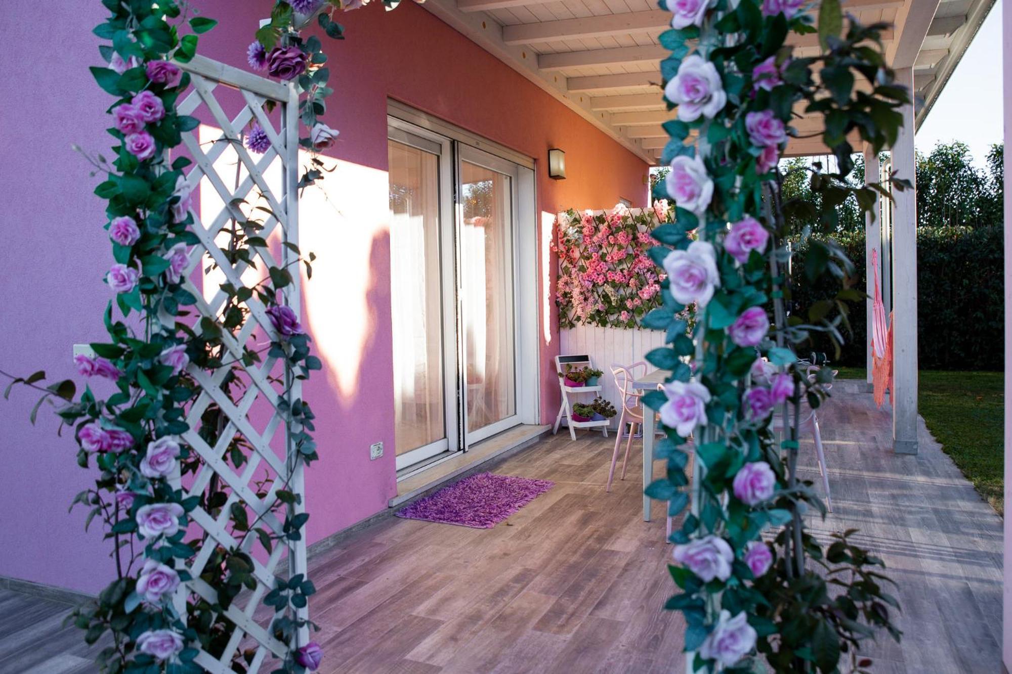 Villetta Tinmar Barbie House Verona Exteriör bild